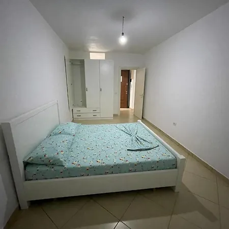 Alket Apartment Lezhe